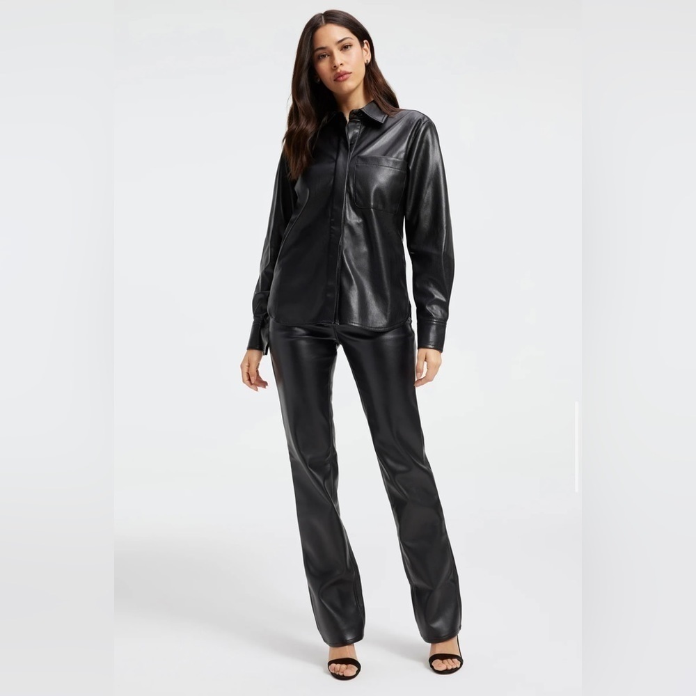 Good American Vegan Leather Unisex Shirt Jacket In Black Size L